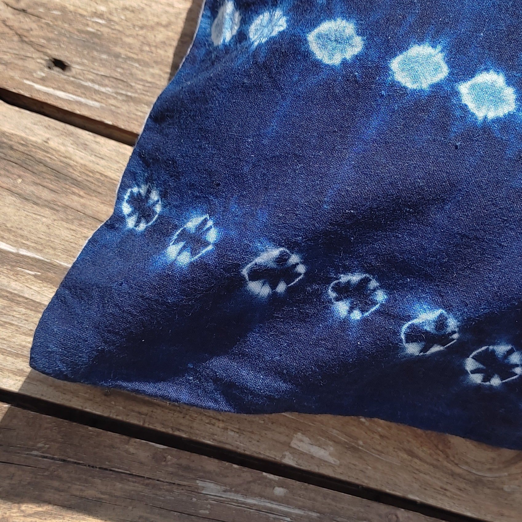 Coussins en indigo Mestissés