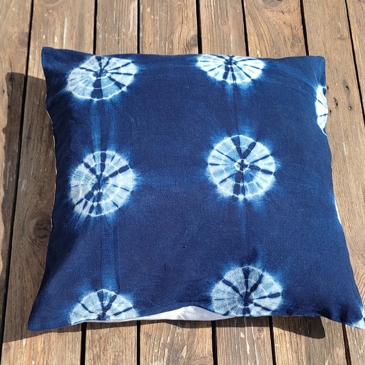 Coussins en indigo Mestissés