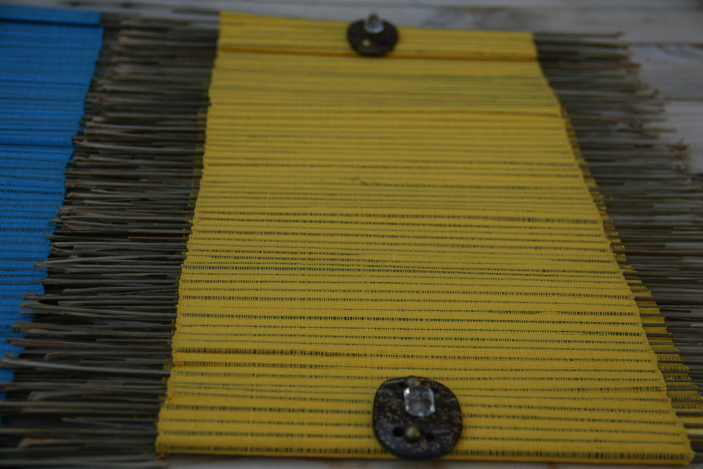 Chemin de table en lin et fibre de coco,