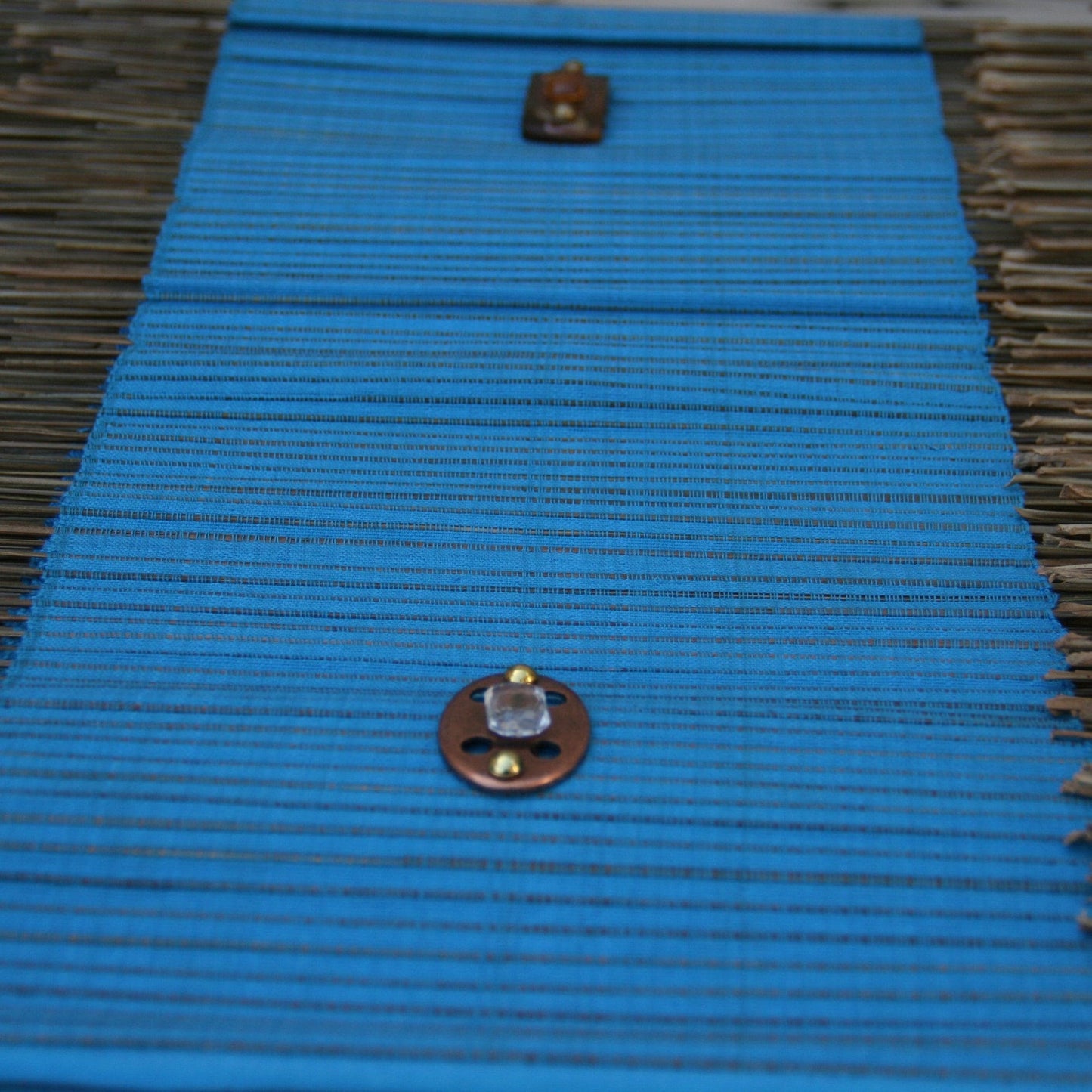 Chemin de table en lin et fibre de coco,