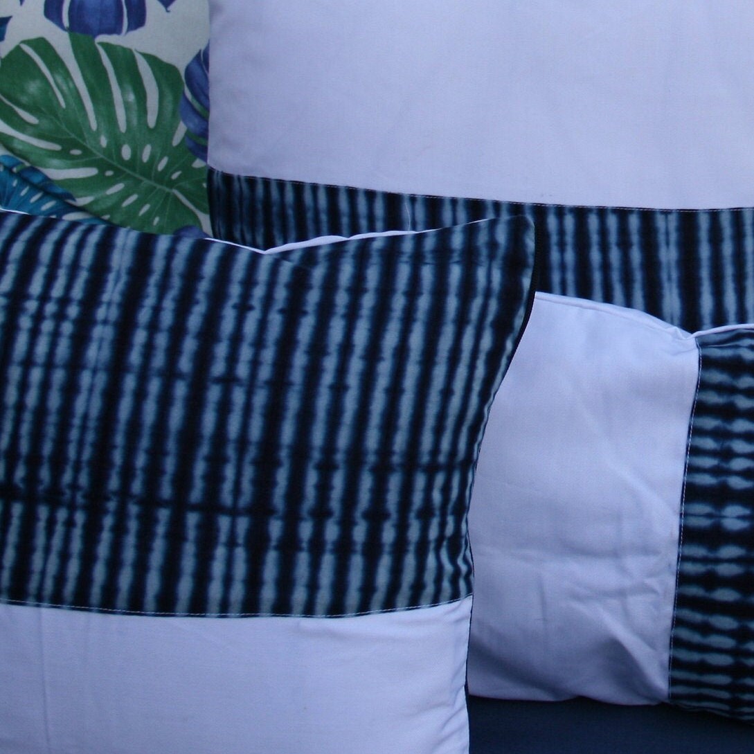 Set de 3 housses de coussins en shibori africain Mestissés