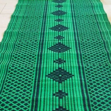 Tapis africain en plastique réversible, small Mestissés