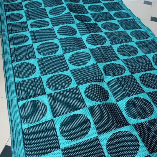 Tapis africain en plastique recyclé, XL