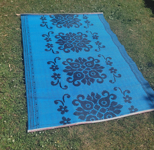 Tapis africain en plastique recyclé, large