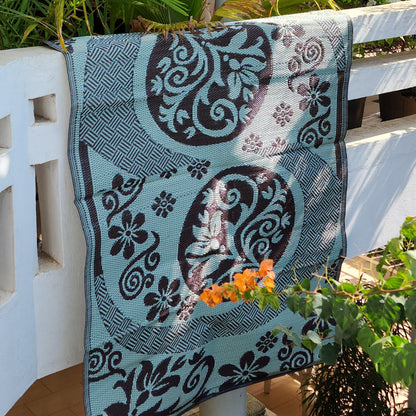 Tapis africain en plastique recyclé, large