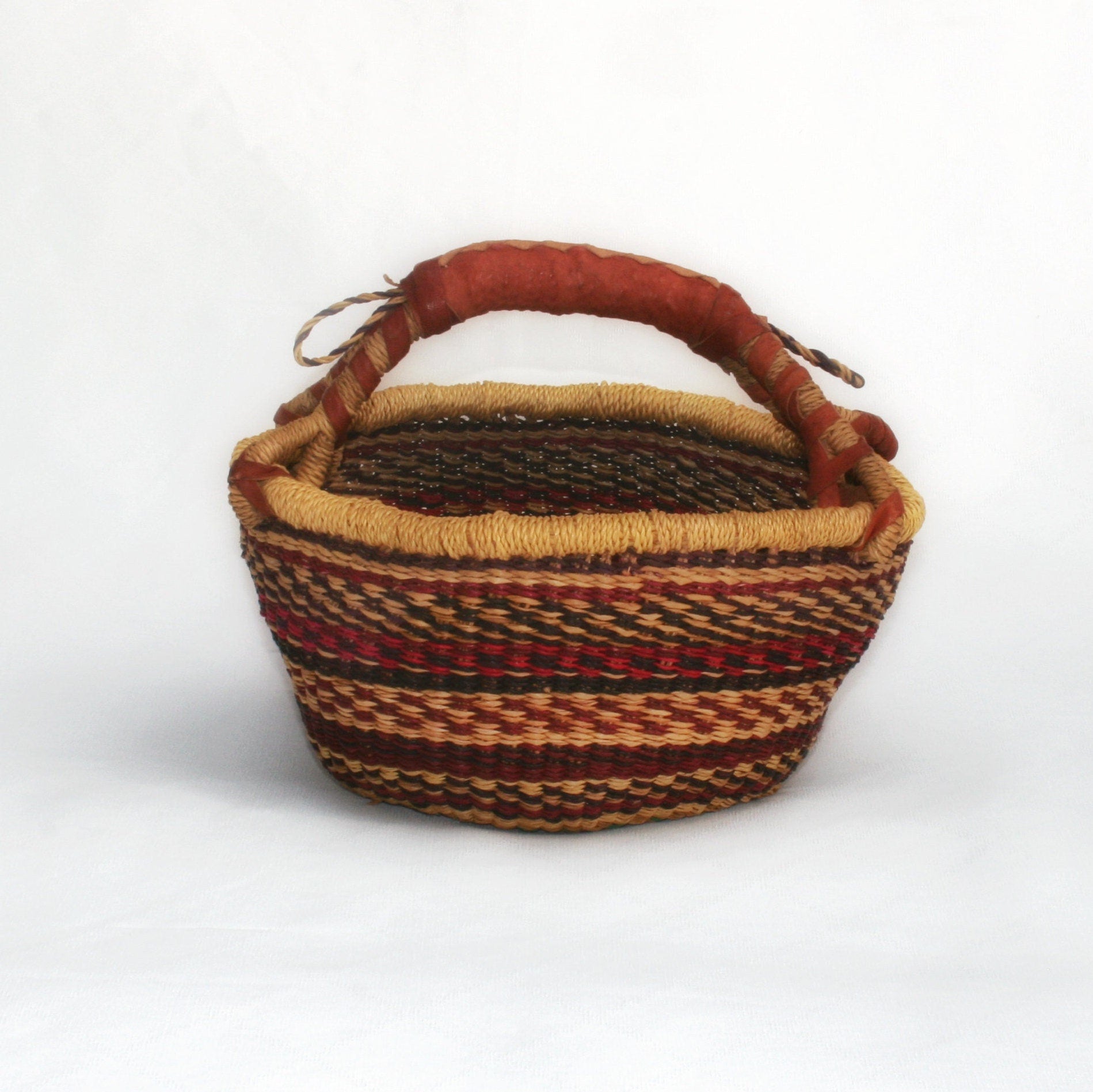 U shopper basket in bolga